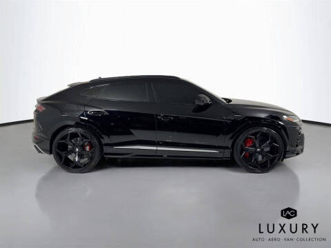 2020 Lamborghini Urus