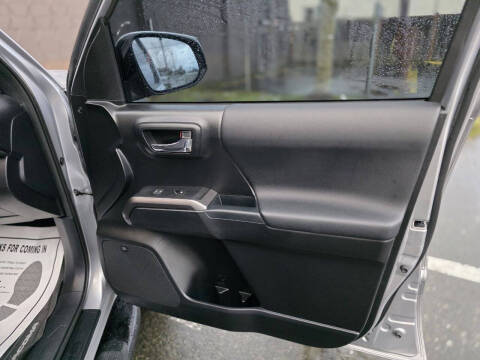 2017 Toyota Tacoma TRD Off-Road