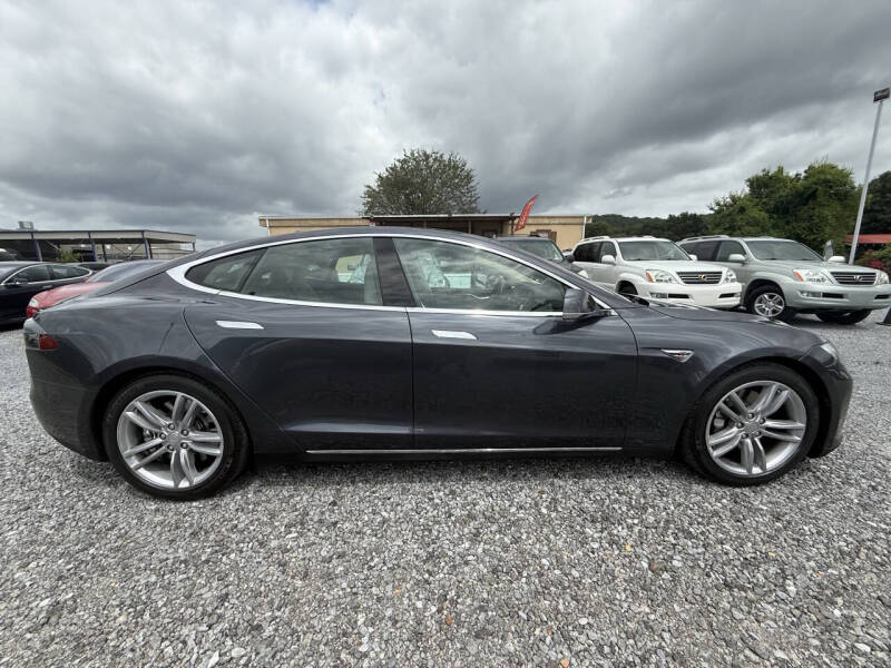 2015 Tesla Model S 70D