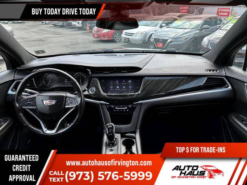 2022 Cadillac XT6 Premium Luxury