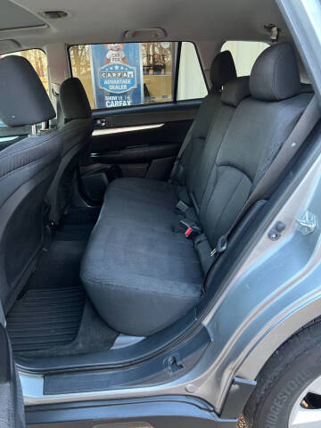 2011 Subaru Outback 2.5i Premium