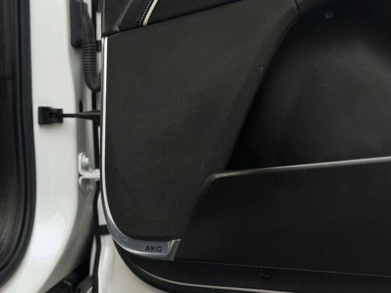 2022 Cadillac Escalade ESV Luxury