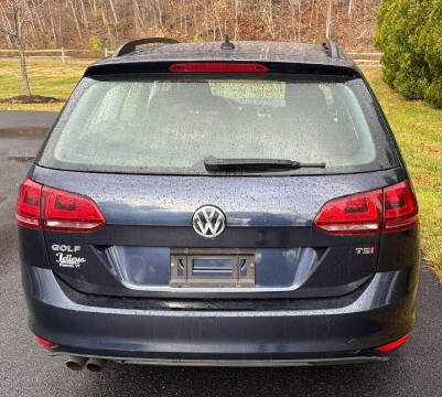 2017 Volkswagen Golf SportWagen TSI SE