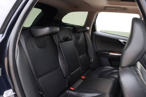 2017 Volvo XC60 T5 Inscription