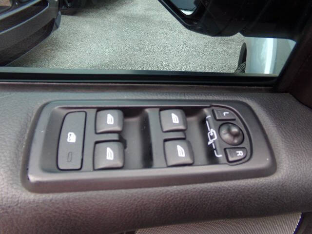 2012 Land Rover LR4 HSE LUX