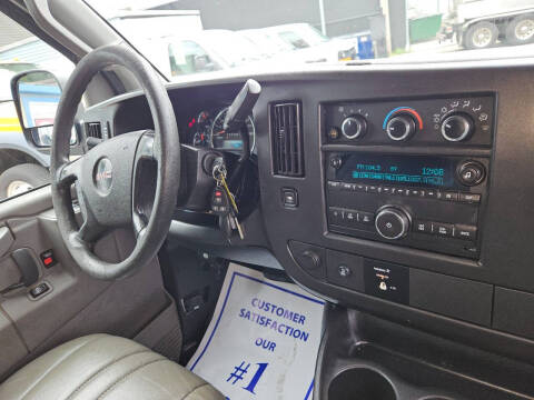 2016 GMC Savana 3500