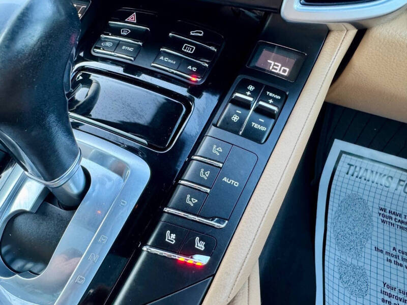 2016 Porsche Cayenne S