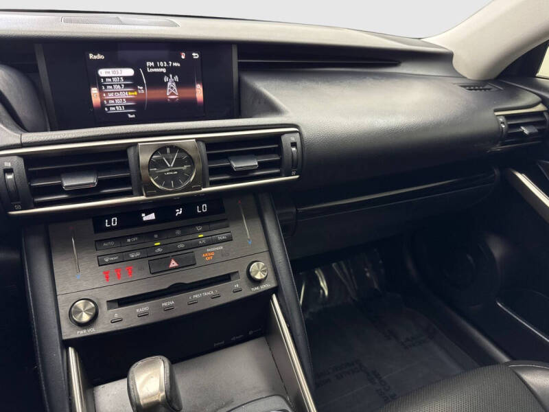 2020 Lexus IS 300