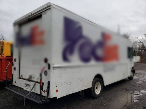 2017 Ford Stripped Chassis