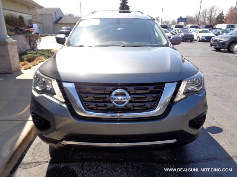 2019 Nissan Pathfinder S
