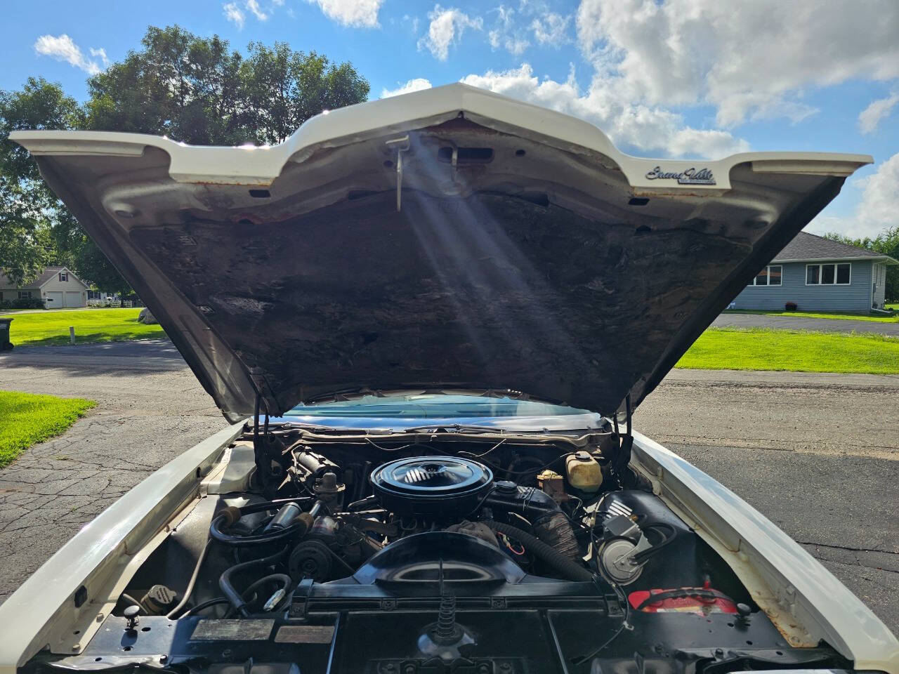 1973 Pontiac Grand Ville 130