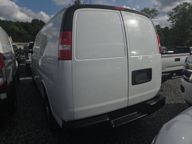 2021 Chevrolet Express 2500