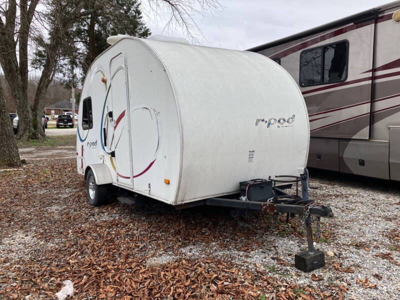 2010 Forest River R-Pod for sale at Jones Auto Sales in Poplar Bluff MO