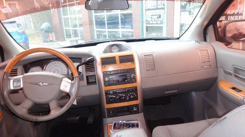 2008 Chrysler Aspen Limited