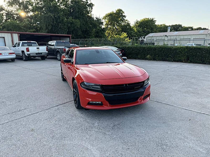 2016 Dodge Charger SXT