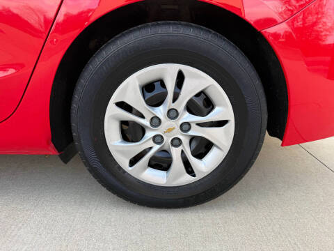 2017 Chevrolet Cruze LS Auto