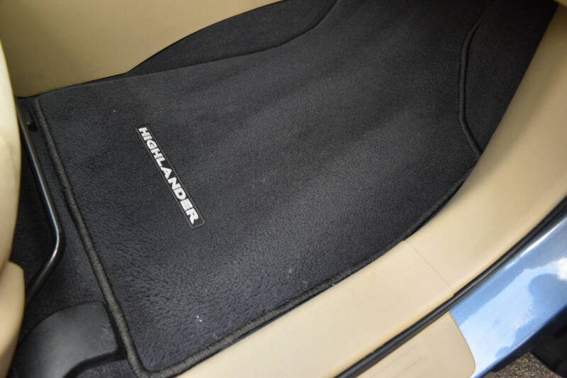 2013 Toyota Highlander Plus