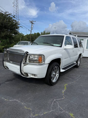 2000 Cadillac Escalade for sale at Tanglewood Auto Sales in Clemmons NC