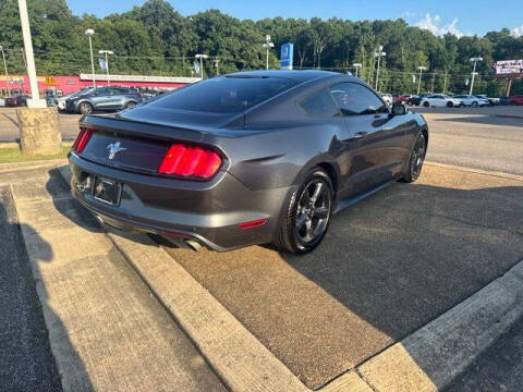 2016 Ford Mustang V6