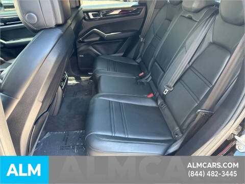 2022 Porsche Cayenne