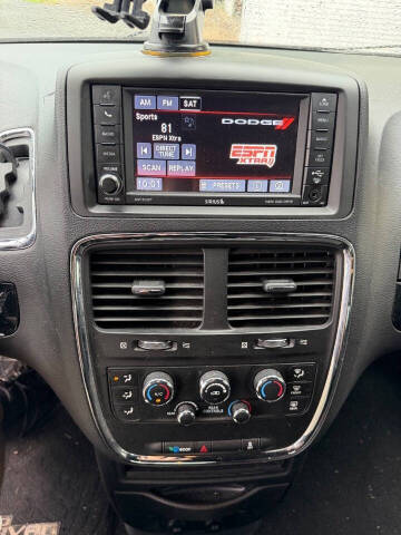 2017 Dodge Grand Caravan SE