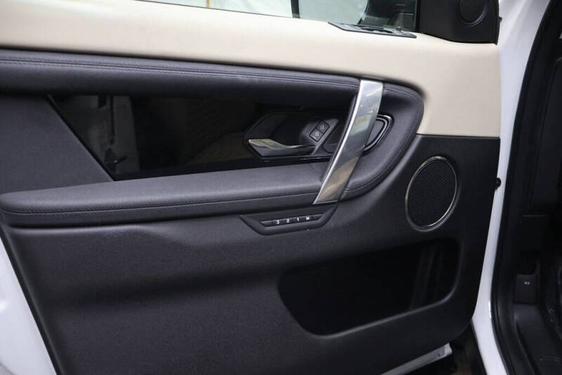 2021 Land Rover Discovery Sport P250 SE