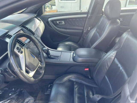 2017 Ford Taurus SEL