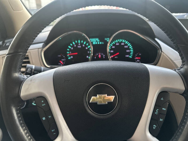 2011 Chevrolet Traverse LTZ