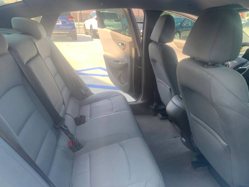 2018 Chevrolet Malibu LS