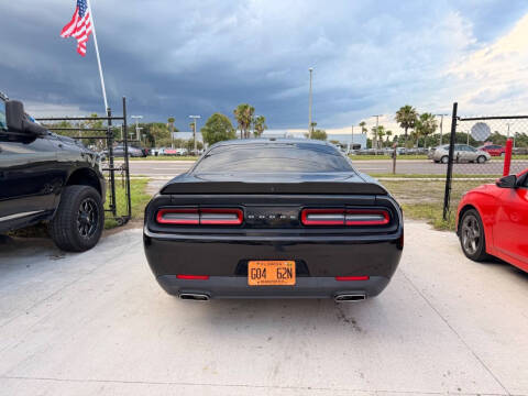 2018 Dodge Challenger SXT