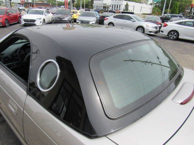 2005 Ford Thunderbird Deluxe