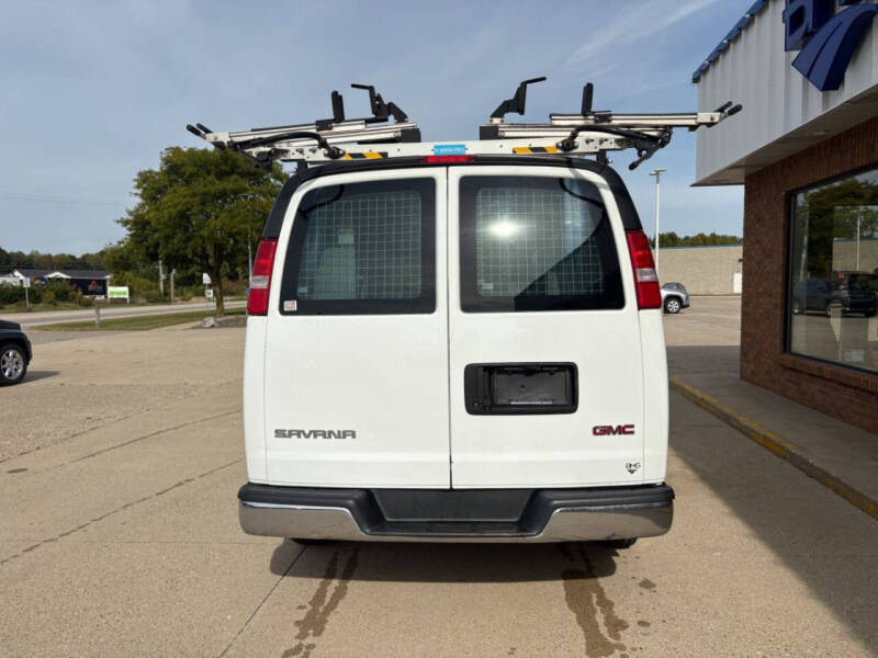 2019 GMC Savana 2500