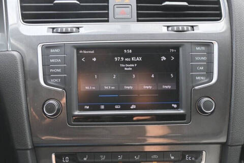 2016 Volkswagen e-Golf SE