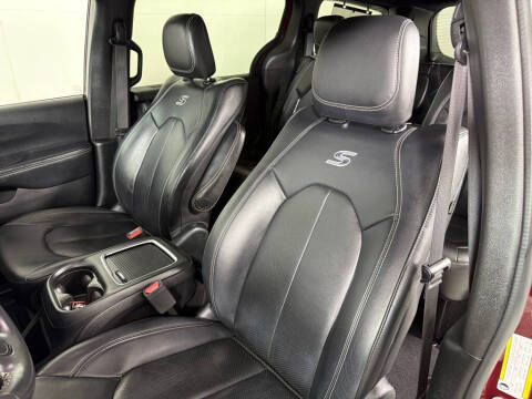 2019 Chrysler Pacifica Touring L Plus