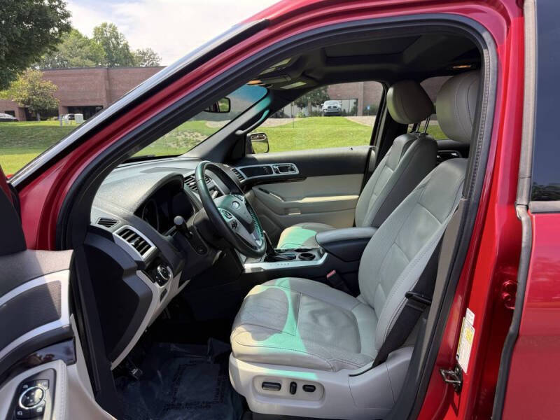2011 Ford Explorer Limited