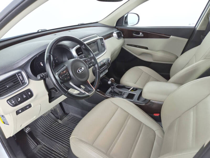 2016 Kia Sorento EX