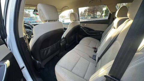 2019 Hyundai Santa Fe XL SE