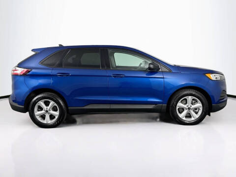 2023 Ford Edge SE