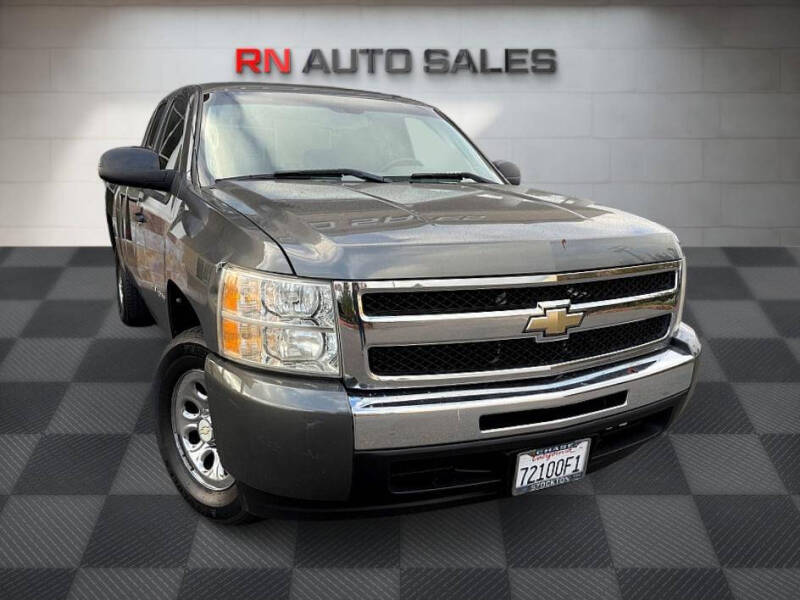 2011 Chevrolet Silverado 1500 LS's photo