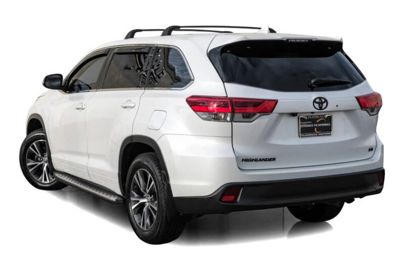 2017 Toyota Highlander LE Plus