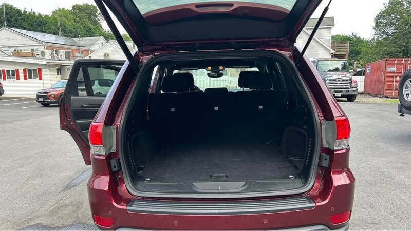 2018 Jeep Grand Cherokee Laredo E