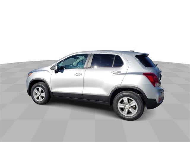 2021 Chevrolet Trax for sale at Bowman Auto Center in Clarkston, MI