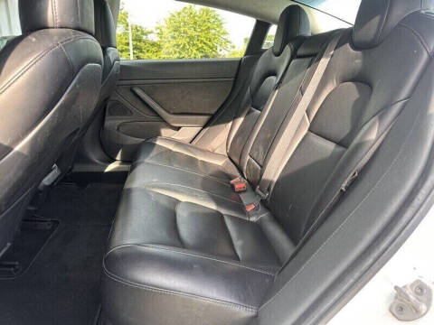 2019 Tesla Model 3 Standard Range Plus