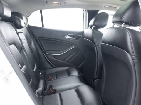 2015 Mercedes-Benz GLA GLA 250 4MATIC