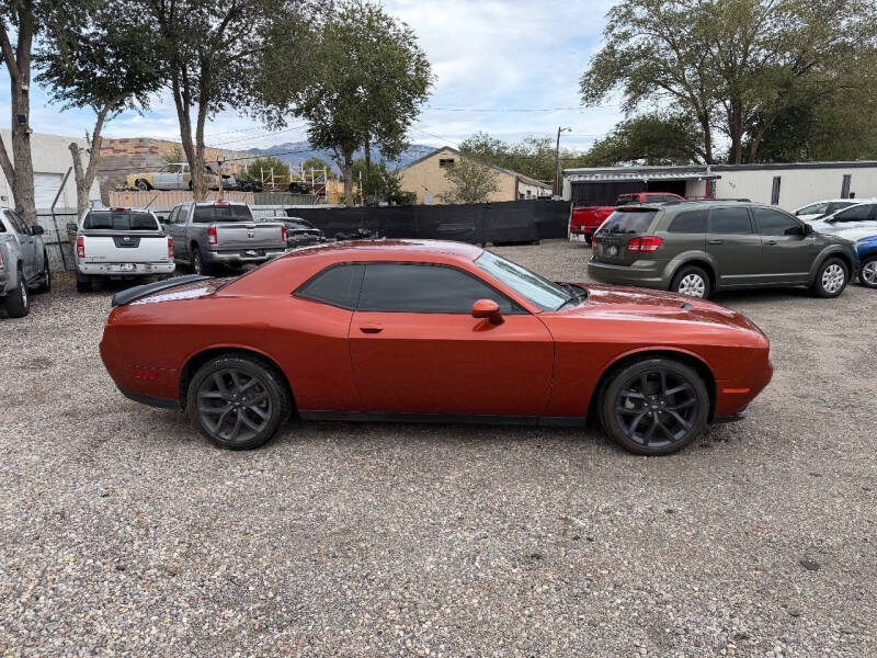 2021 Dodge Challenger SXT