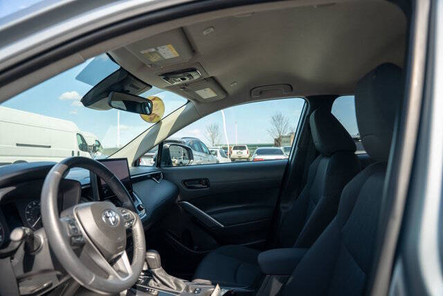 2024 Toyota Corolla Cross LE