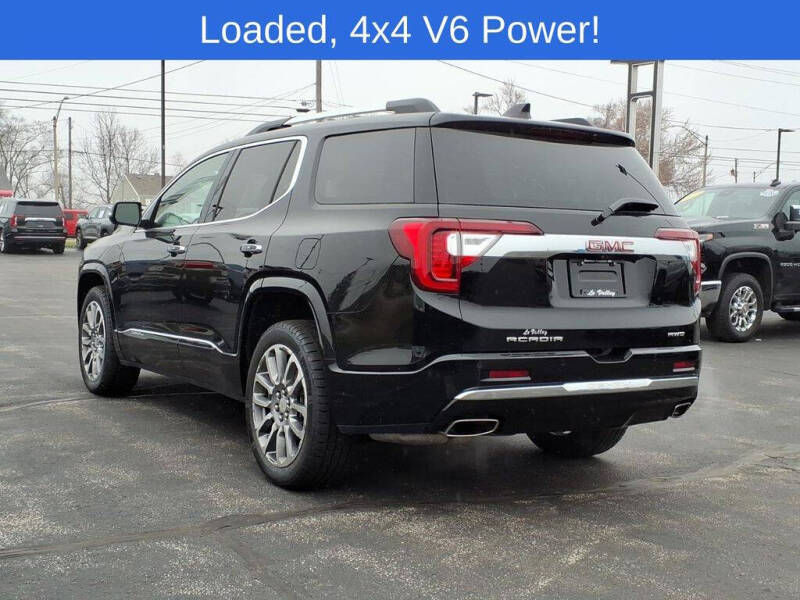2023 GMC Acadia Denali