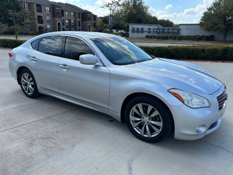 2013 Infiniti M37