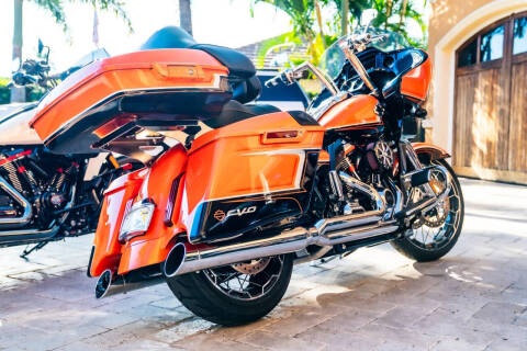 2022 Harley-Davidson FLTRXSE CVO Road Glide