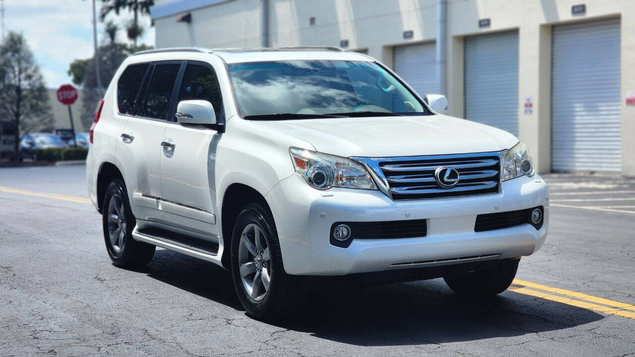 2013 Lexus GX 460  - $19,900
